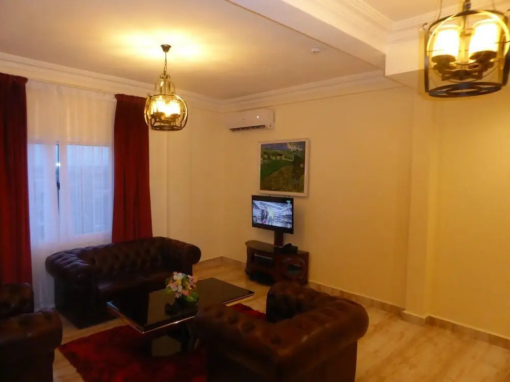 Safyad Hotel