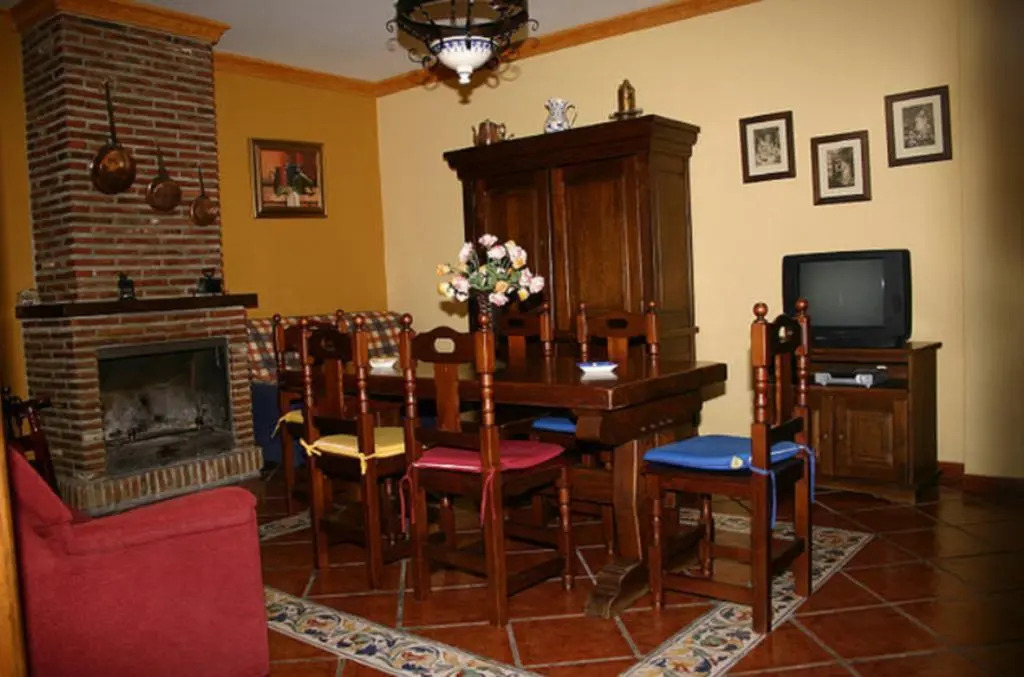 Villa in Villanueva de la Concepcion - 100223