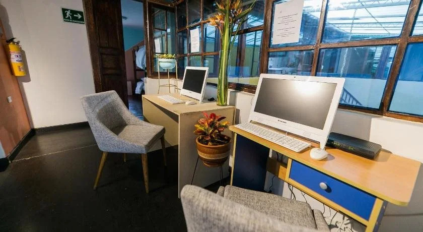 El Pit Hostel