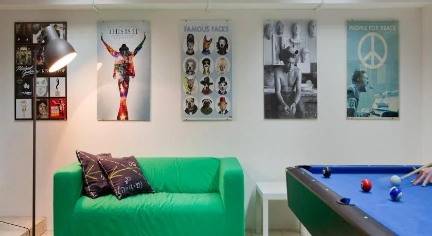 Hostel Bureau