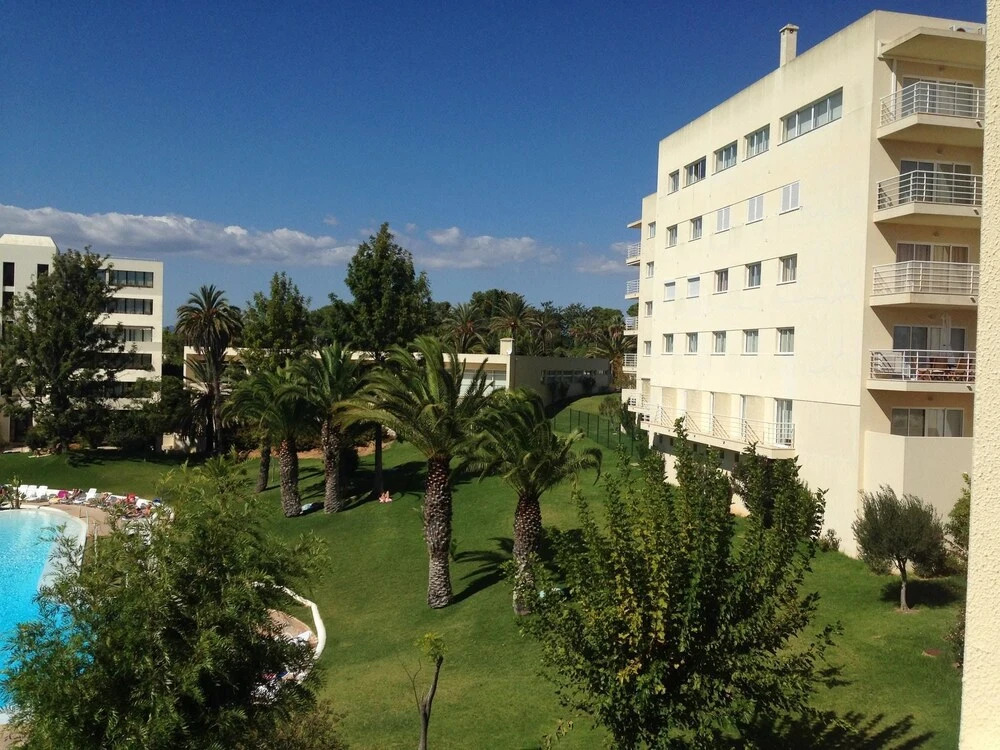 Apartment With 2 Bedrooms in Alvor, With Wonderful City View, Pool Acc