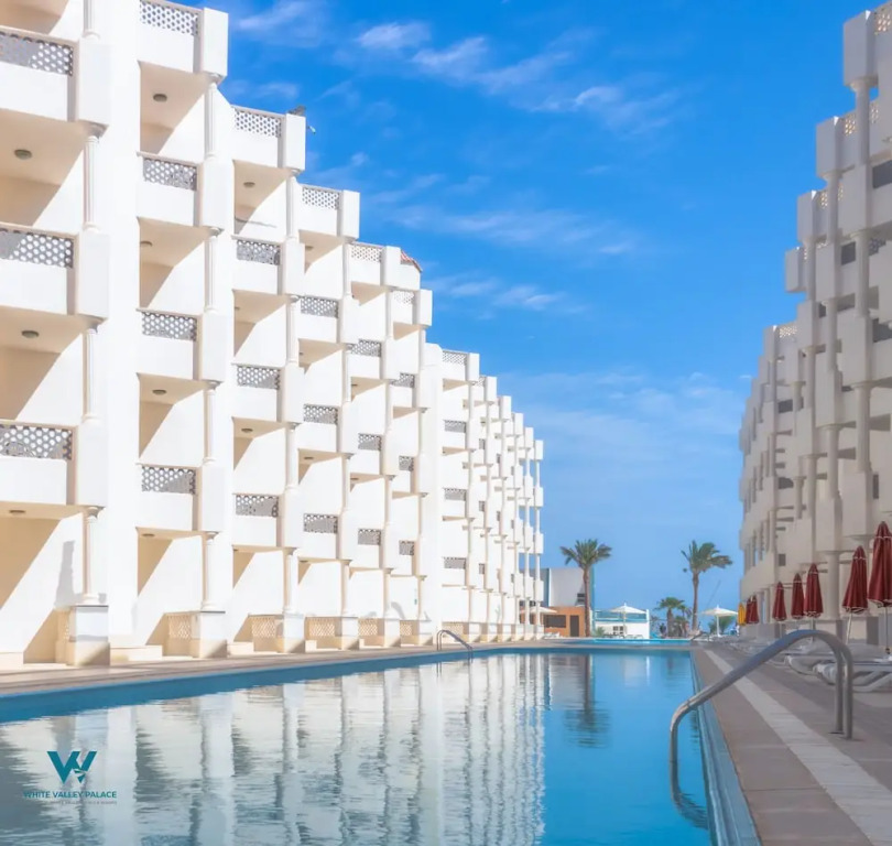 White Valley Palace