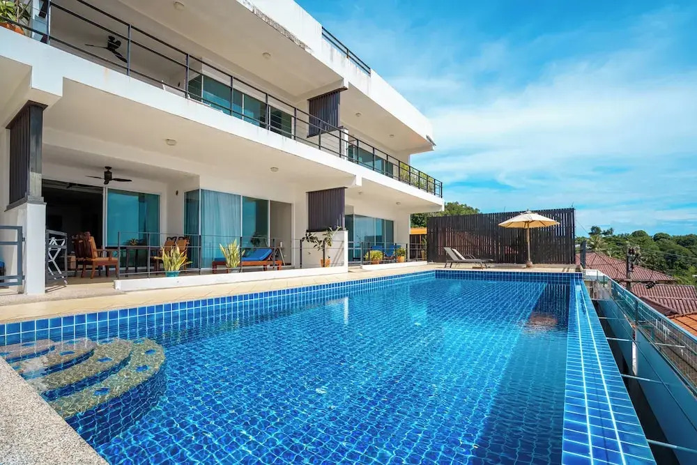 Hillside Seaview Residence, Karon
