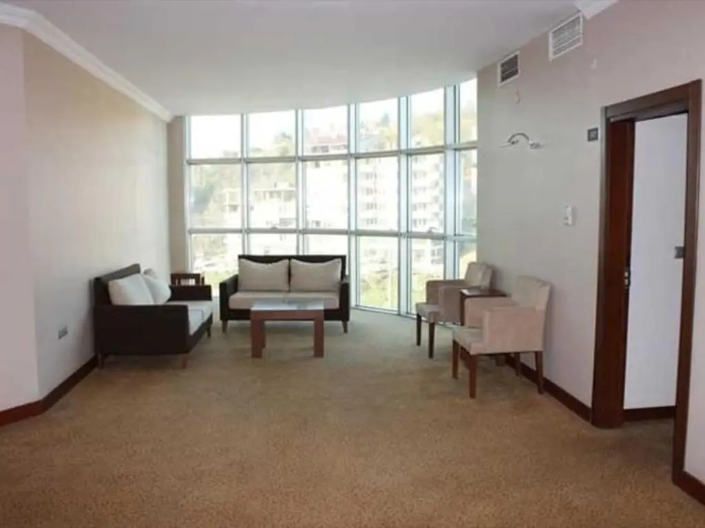 Paluri Otel Hopa