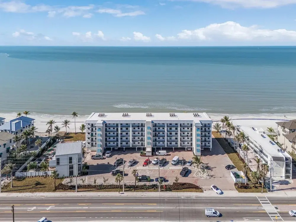 Seaside 108: Oceanview 2br/2ba Condo With Pool, Steps To Beach 2 Bedroom Condo