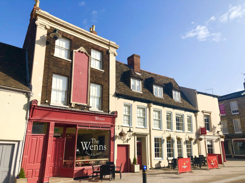 Goldings Public House & Rooms