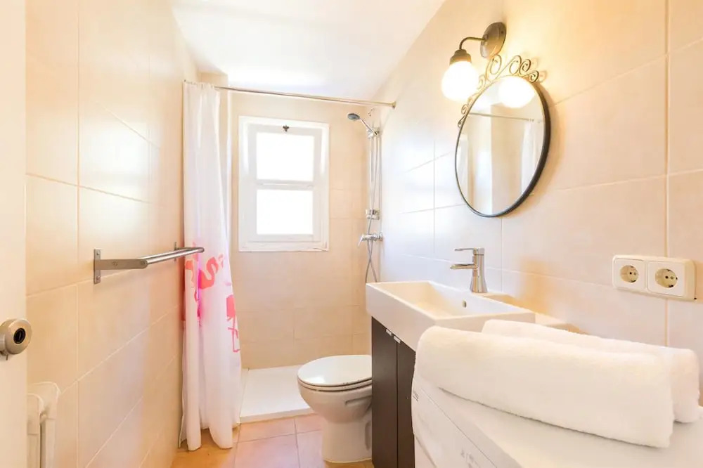 Apartment - 3 Bedrooms with Pool - 107488