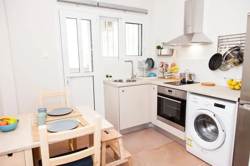 Cozy Studio Athens Downtown - Sleeps 3