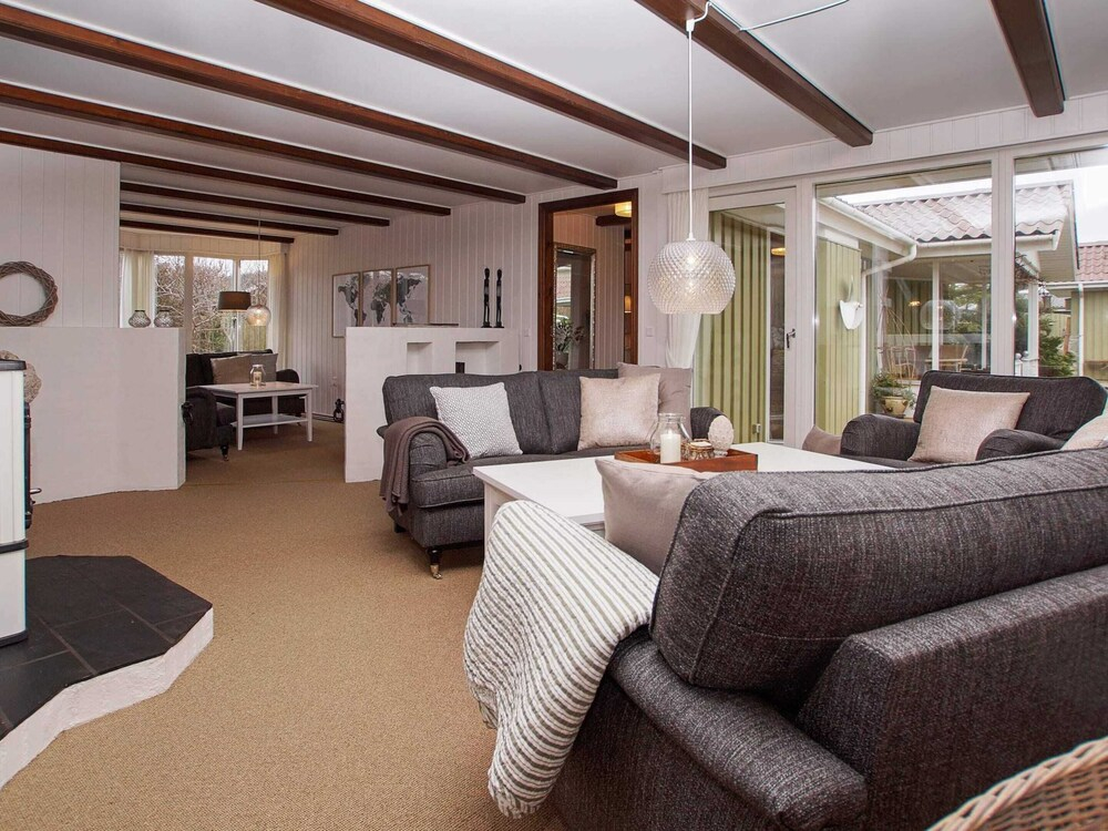 6 person holiday home in Hemmet