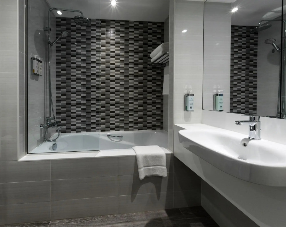 Premier Inn Dubai Barsha Heights