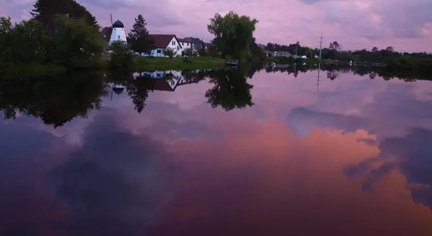 Mallards Landing