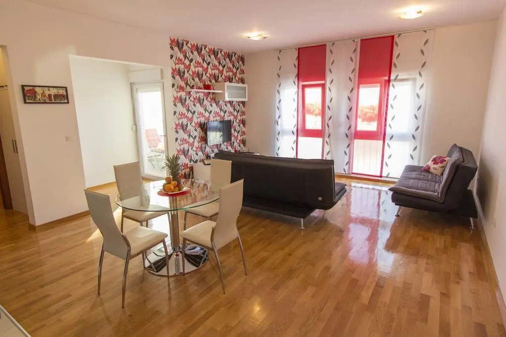 Adela Apartments - Beach Žnjan Split