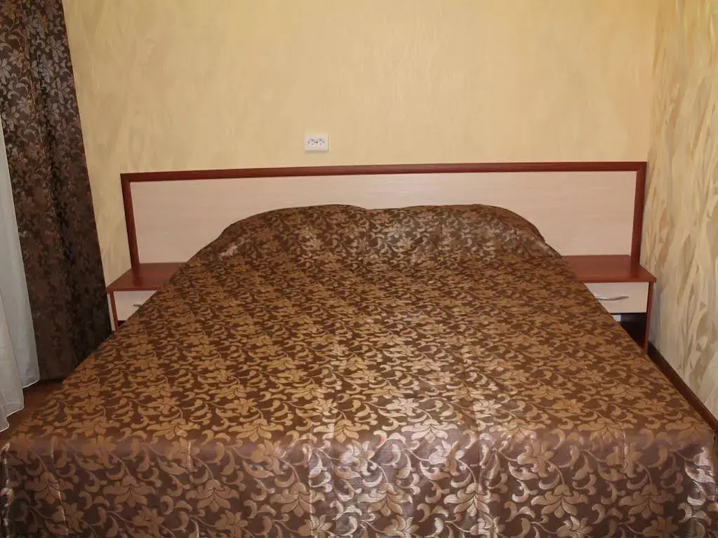 Guest House on Akatsiy Street