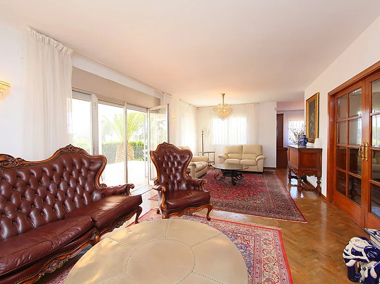 Holiday Home El Paraiso