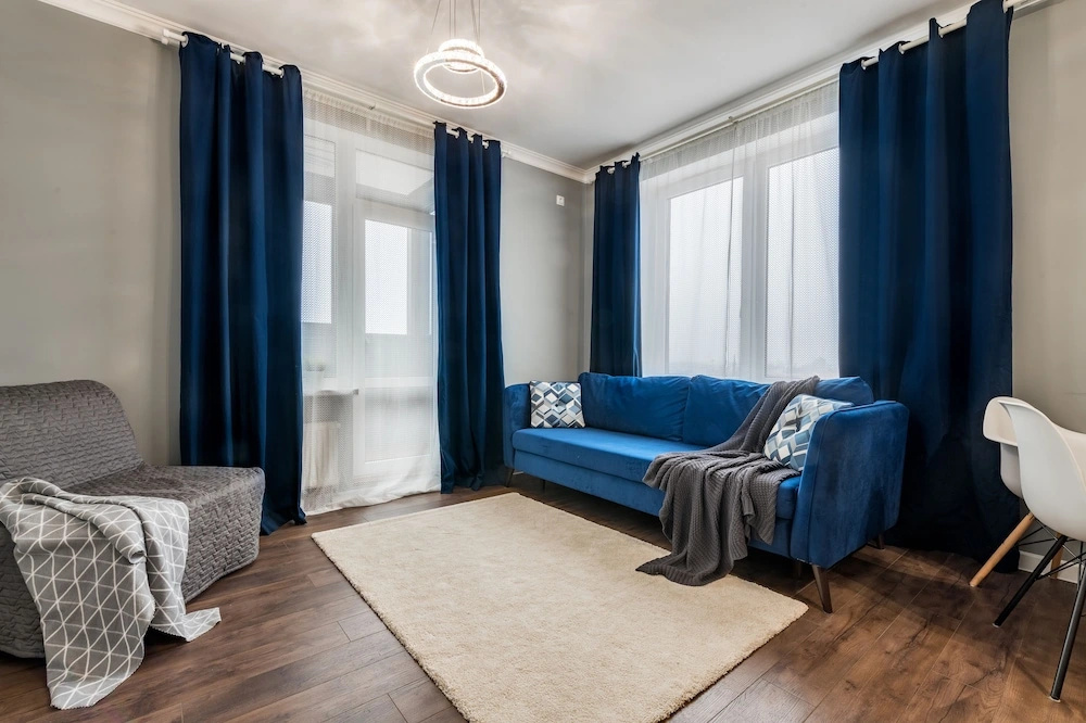 One Bedroom Luxury Apartment-Двухкомнатная квартира у метро Фрунзенская