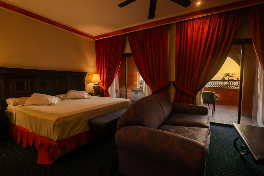 Europe Villa Cortes GL