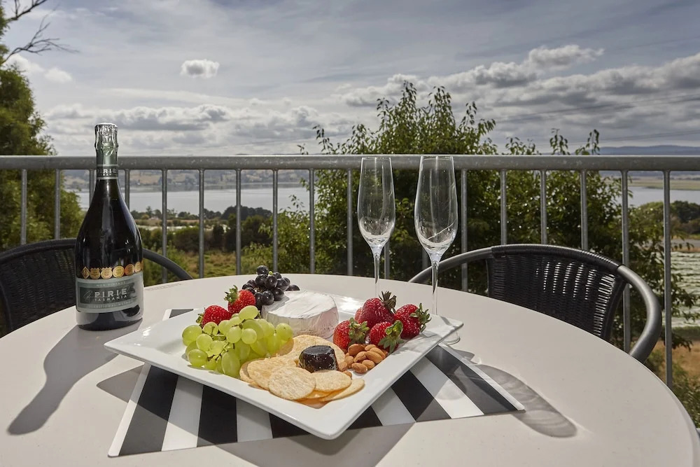 Tamar River Apartments