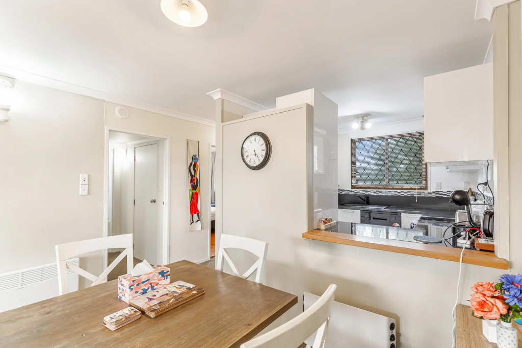 Lovely 2-Bedroom Apartment with Free Parking