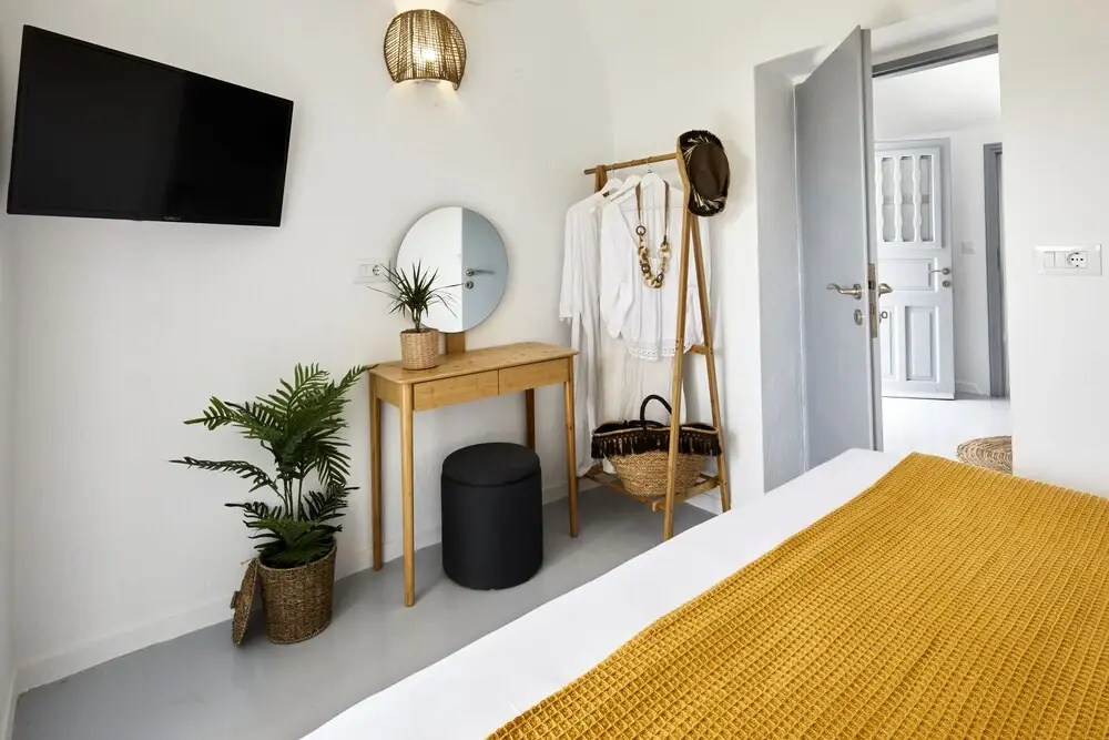 Lamina Guest House Perissa