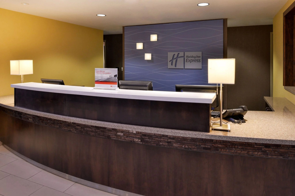 Holiday Inn Express & Suites Page - Lake Powell Area by IHG