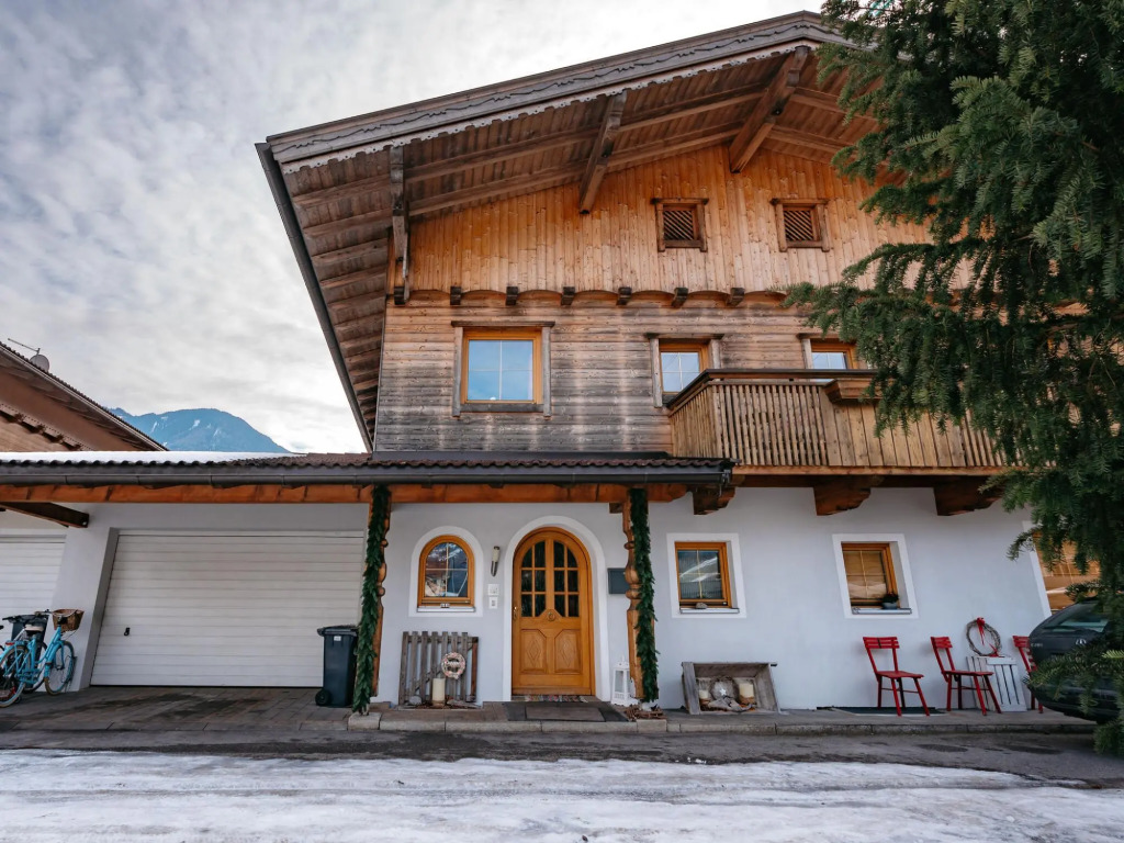 Apartment in Ramsau near Ski Slopes