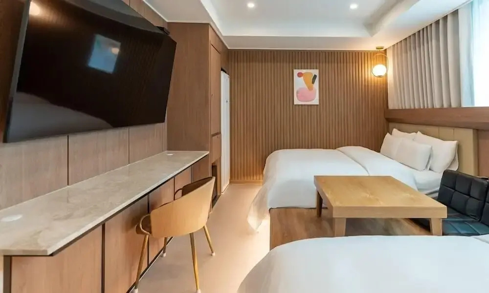 Jecheon Hound Hotel