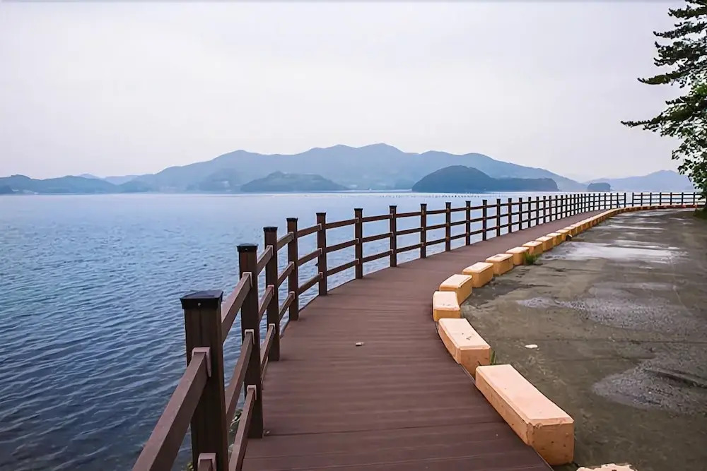 Geoje Seashore Pension