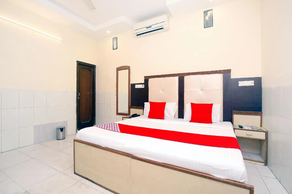 Hotel Surya Palace