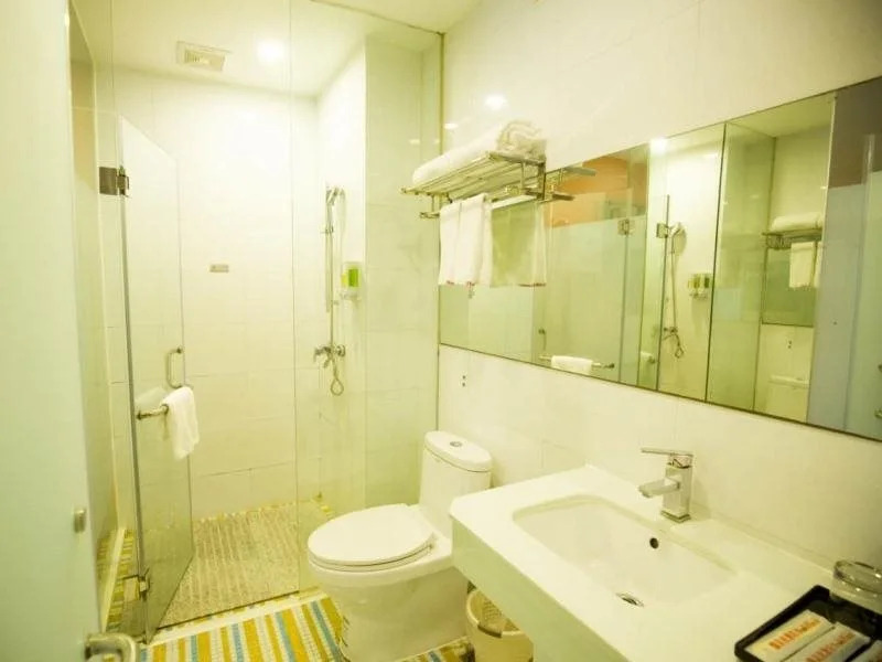 Shell Zhuhai Xiangzhou District Gongbei The Crossings Hotel