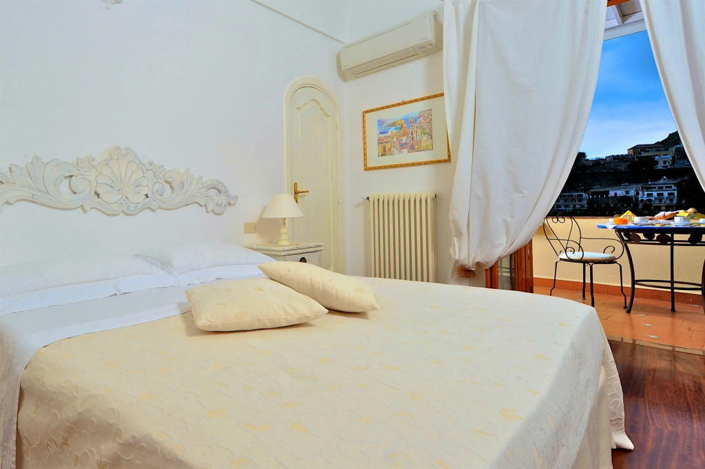 Villa Mary Suites
