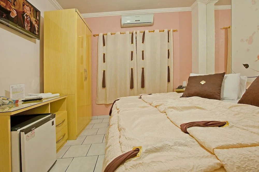 Hotel Parati Arapongas