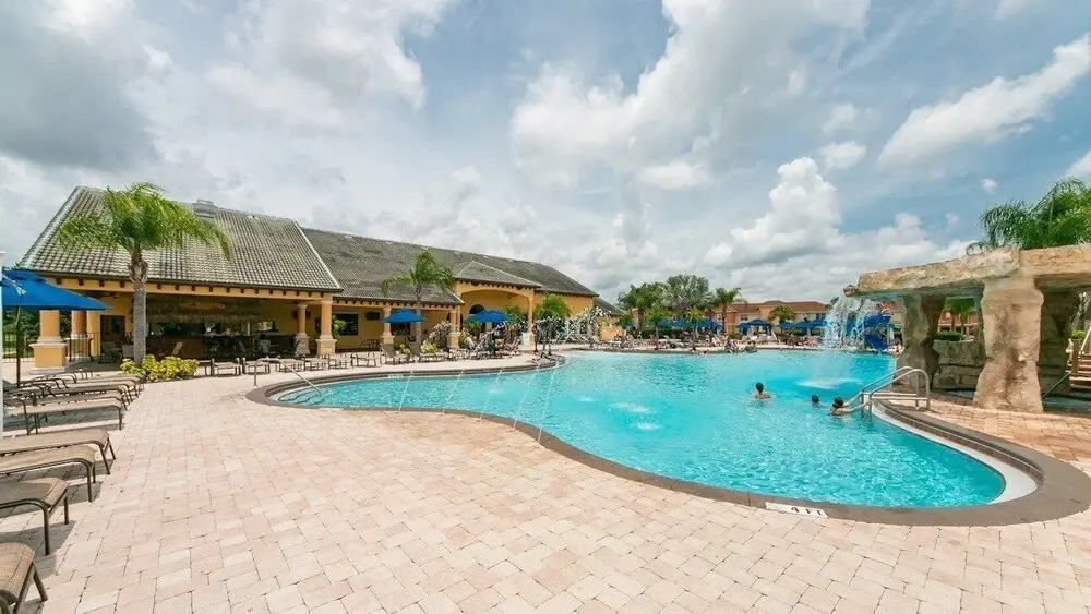 4BR Paradise Palms Townhome 8970 by OVRH