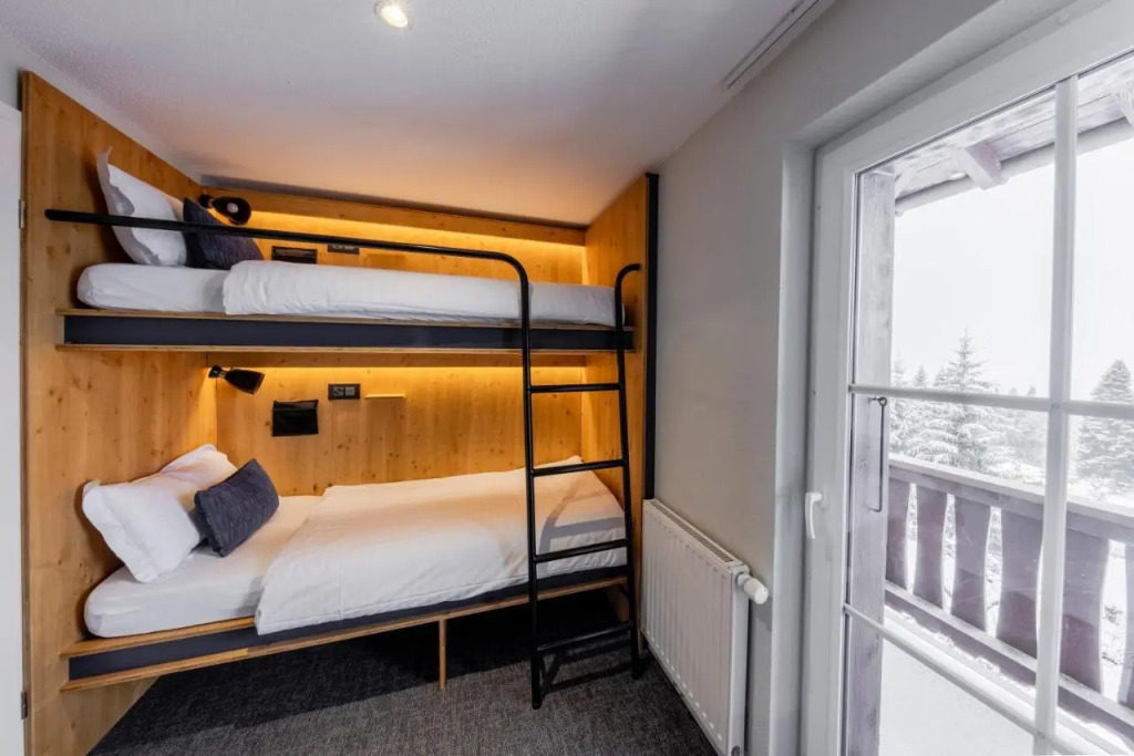 Villars Lodge