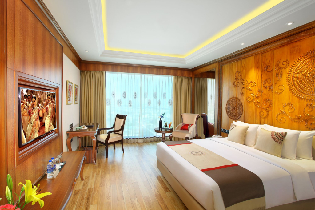 Seven Seas Hotel