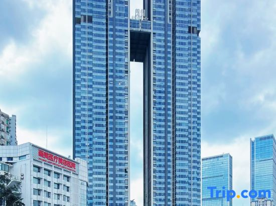 Yi Landscape Starry Sky Designer Holiday Homestay (Chunxi Road Taikoo Li Branch)
