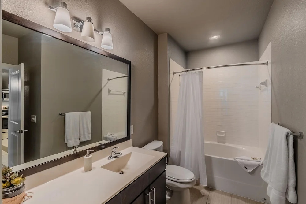 2BR Premium