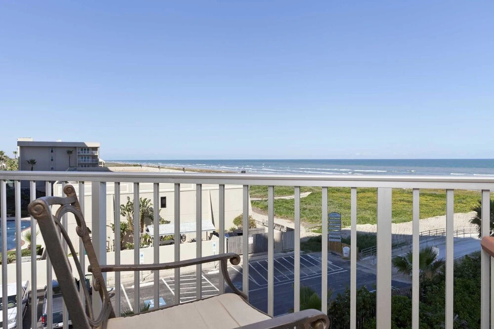 Aquarius Condominium 302