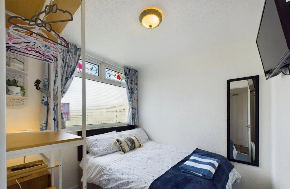 Sea Breeze Holiday Chalet