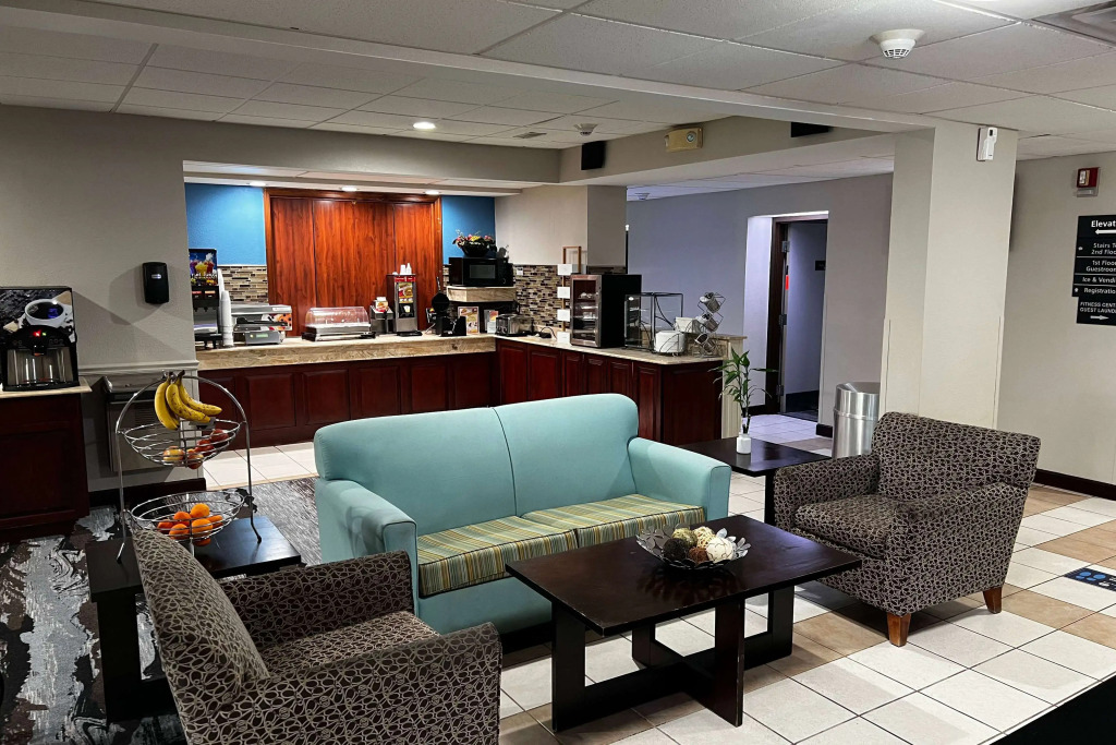 Baymont By Wyndham Monroe Ohio