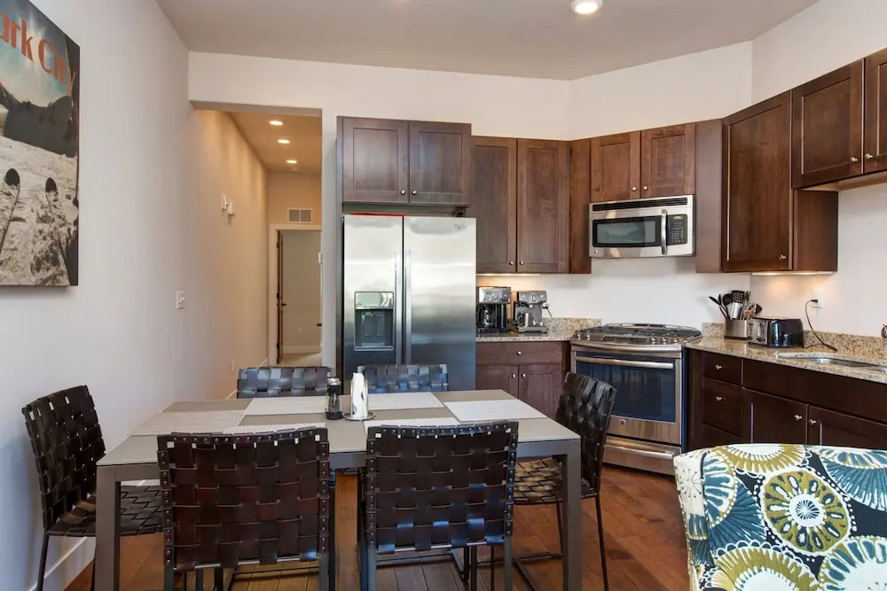 2br/2ba Newpark Terrace  W/ Hot Tub 2 Bedroom Condo