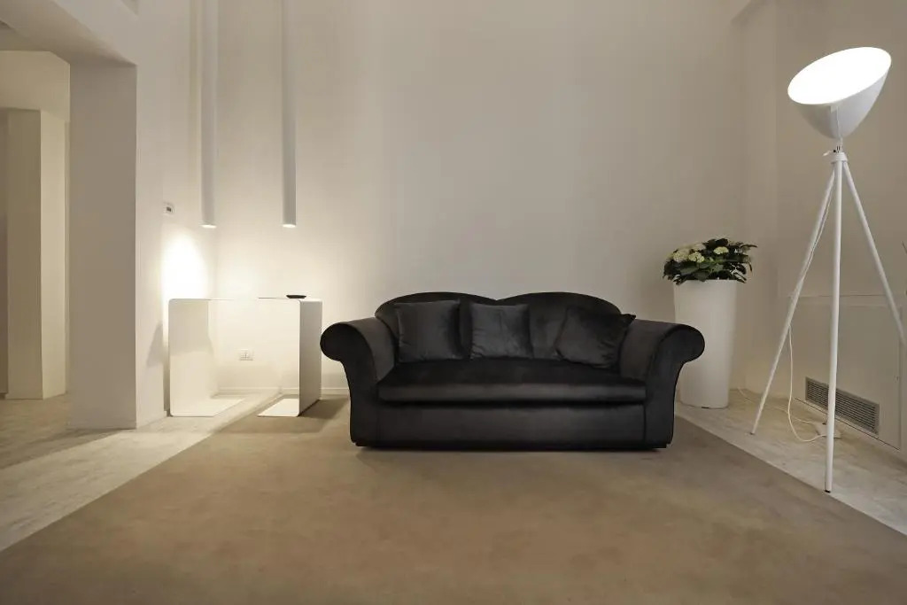 Luxury House Lecce Piazza Sant'Oronzo -Le mie 3 Suites- Suite La finestra sul Vicolo "Windows in a alley"- Suite Il balcone sulla Colonna di Sant'Oronzo "Balcony on Sant'Oronzo Column"- Suite Il balcone sul Sedile di Lecce "Balcony on Sant'Oronzo Square"