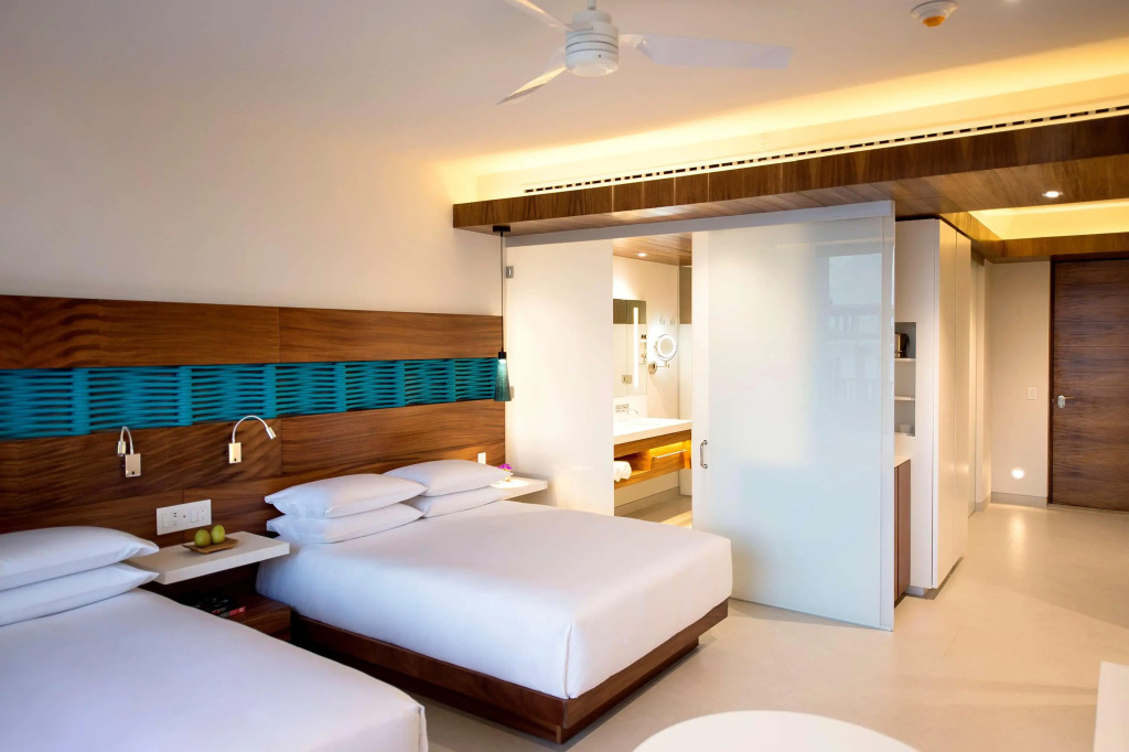 Devossion By Live Aqua Playa del Carmen All Inclusive