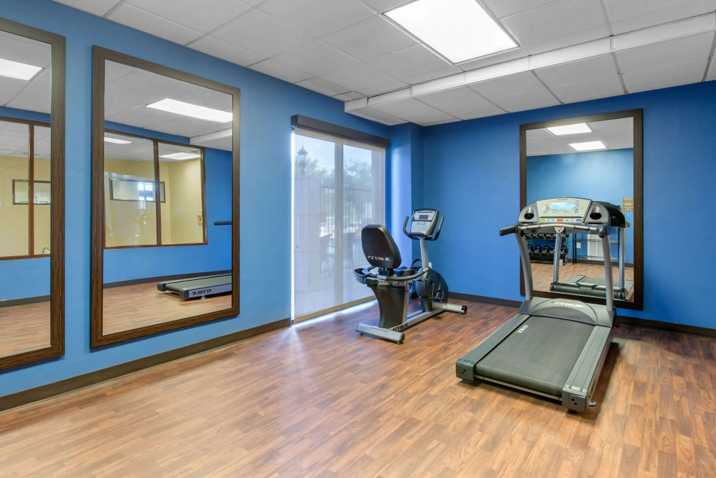 Comfort Inn & Suites SW Houston Sugarland