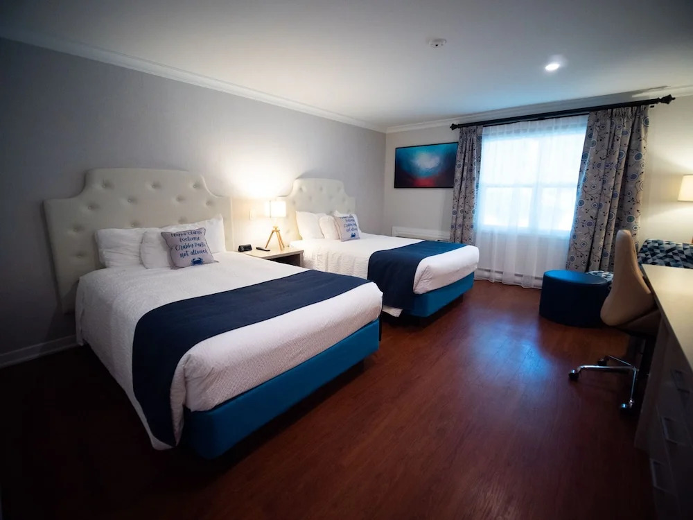 Oak Island Resort & Conference Centre