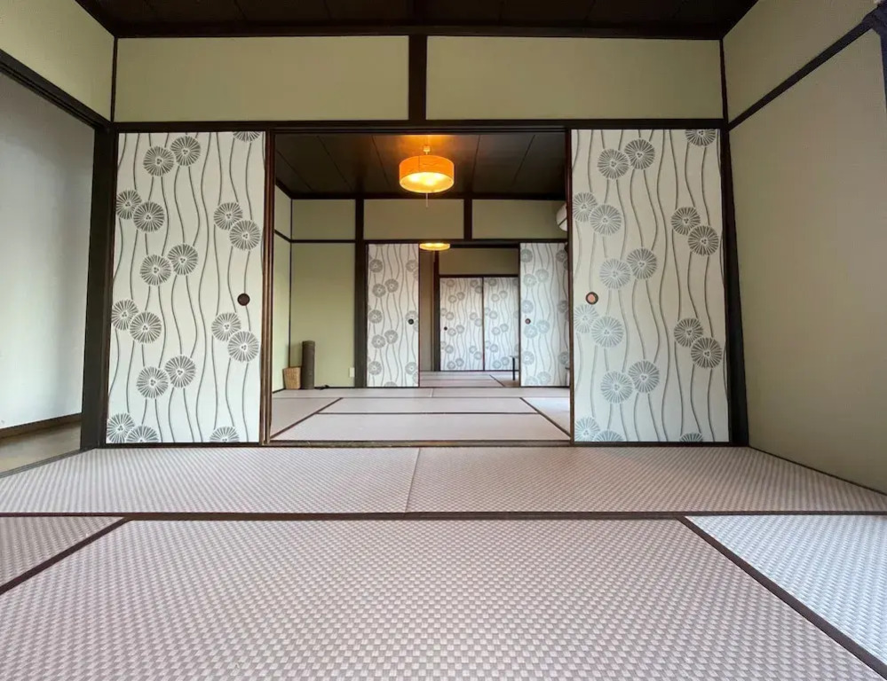 Tsubaki House