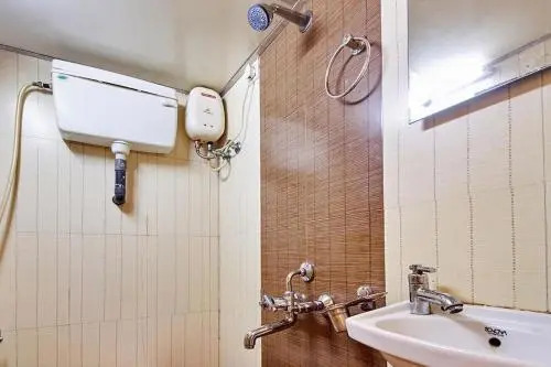 Room Maangta 122 Andheri East