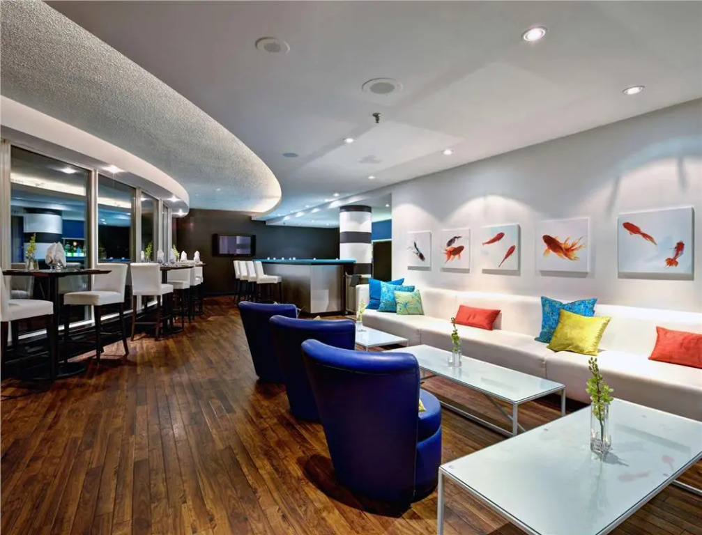 Radisson Blu Toronto Downtown