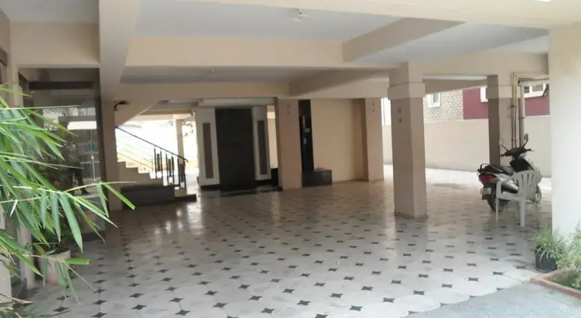 Shade Premium Suites