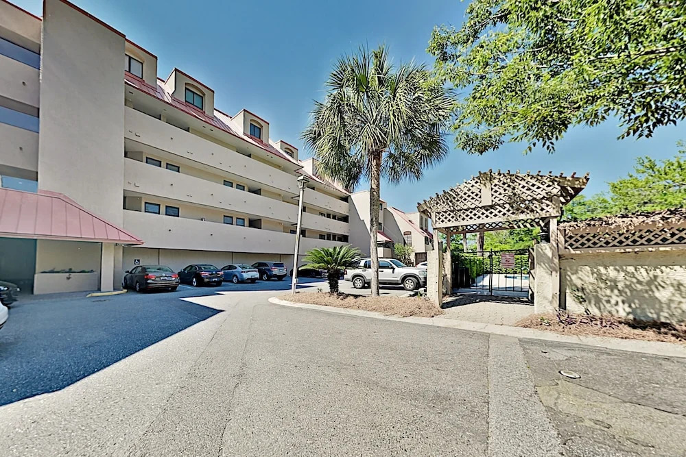 Shelter Cove Marina Condo #7129 Condo