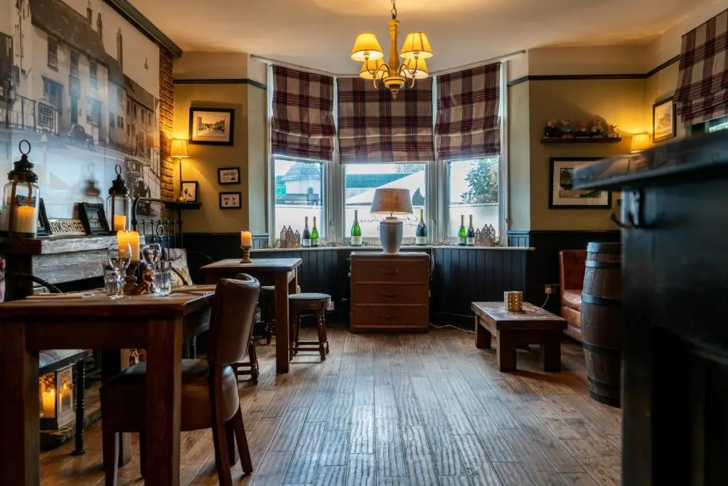 Grantham Arms